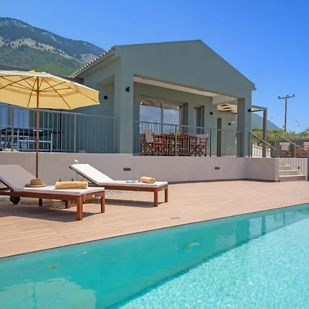 Vila Katoikia Dio By Simotáta